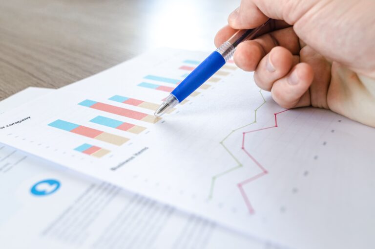Spreadsheets vs Accounting Software: When a Seller Actually Outgrows Excel